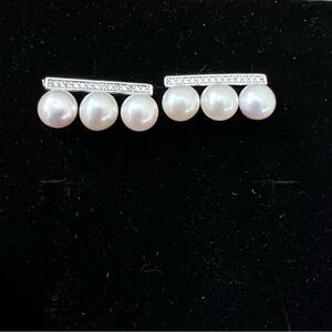 New Freshwater Pearls Ear Studs